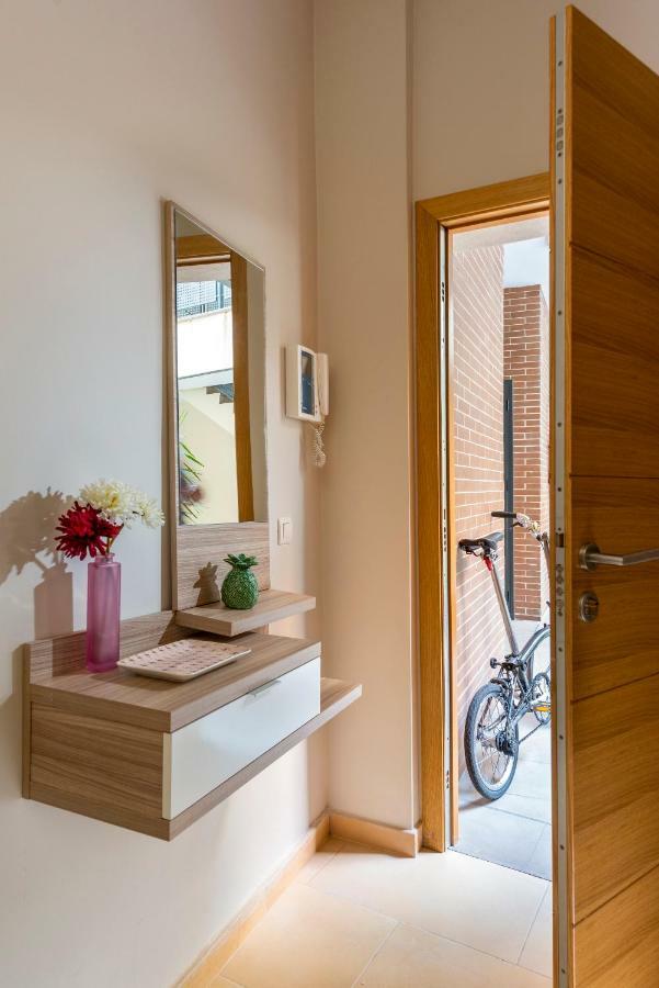 Hsh Suites Metropol Sevilla Bagian luar foto